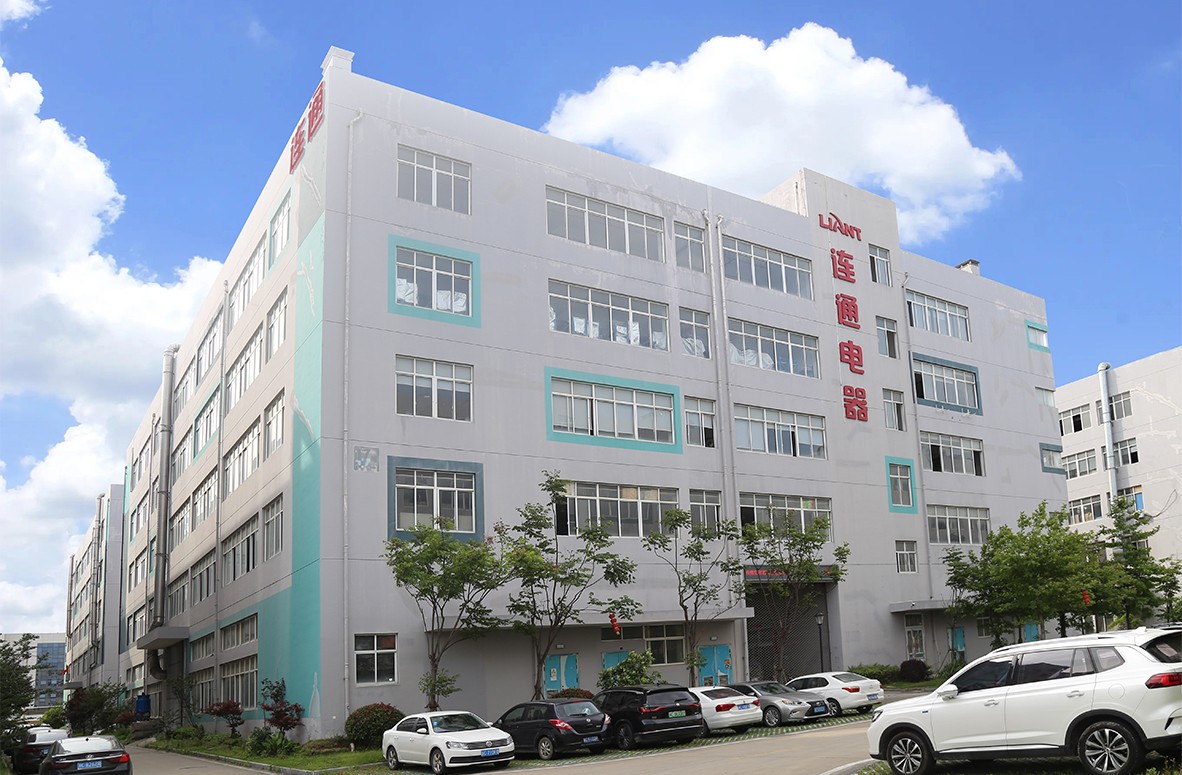 连通汽车电器